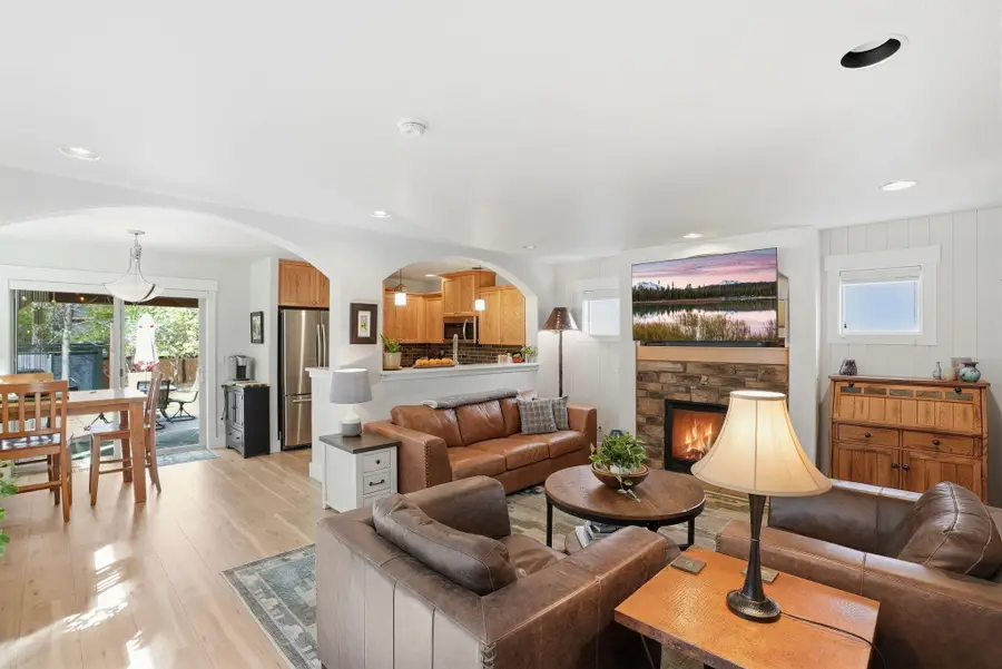 63141 Britta Street, Bend, OR 97703 - #3