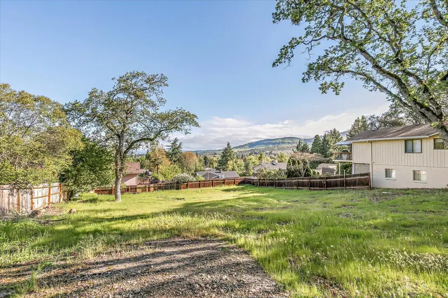 2449 Capital Avenue, Medford, OR 97504 - #3