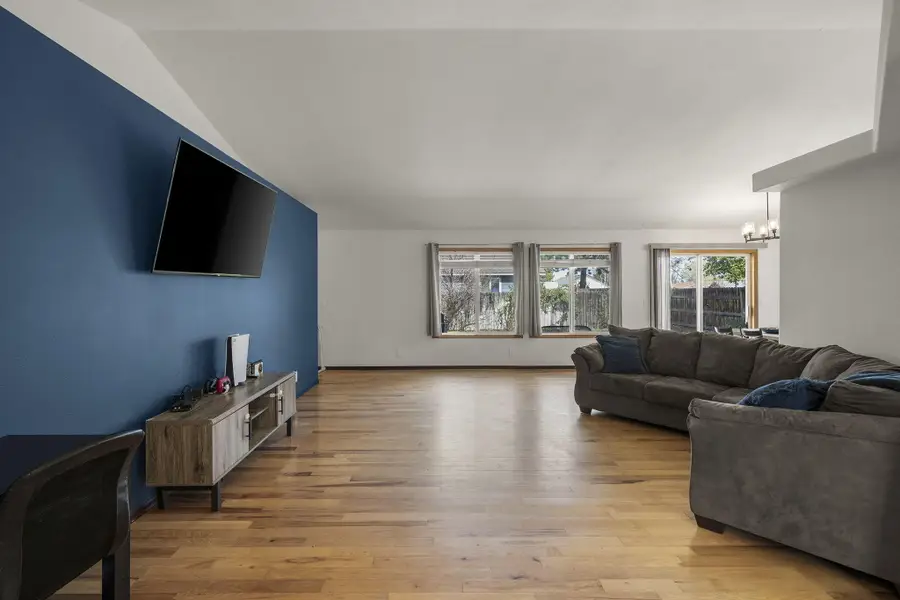 2813 SW Volcano Court, Redmond, OR 97756 - #3