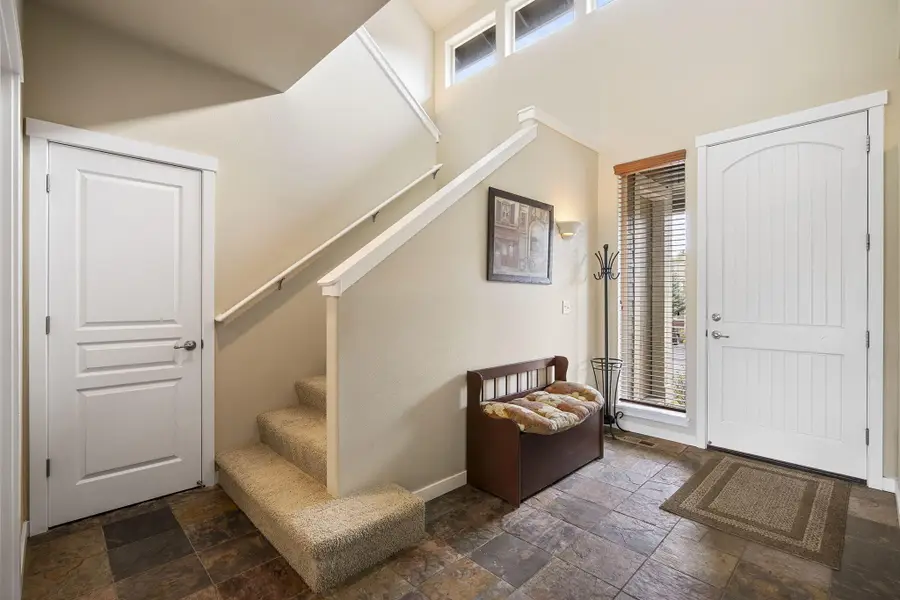 679 Sage Country Court, Redmond, OR 97756 - #3