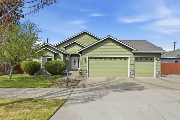 209 SE Soft Tail Drive, Bend, OR 97702