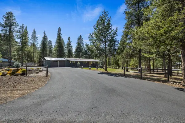 15003 E River Loop Drive E, Bend, OR 97707