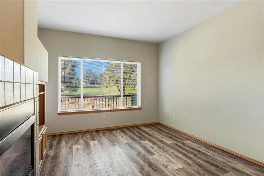 1085 Golden Pheasant Drive, Redmond, OR 97756 - #2