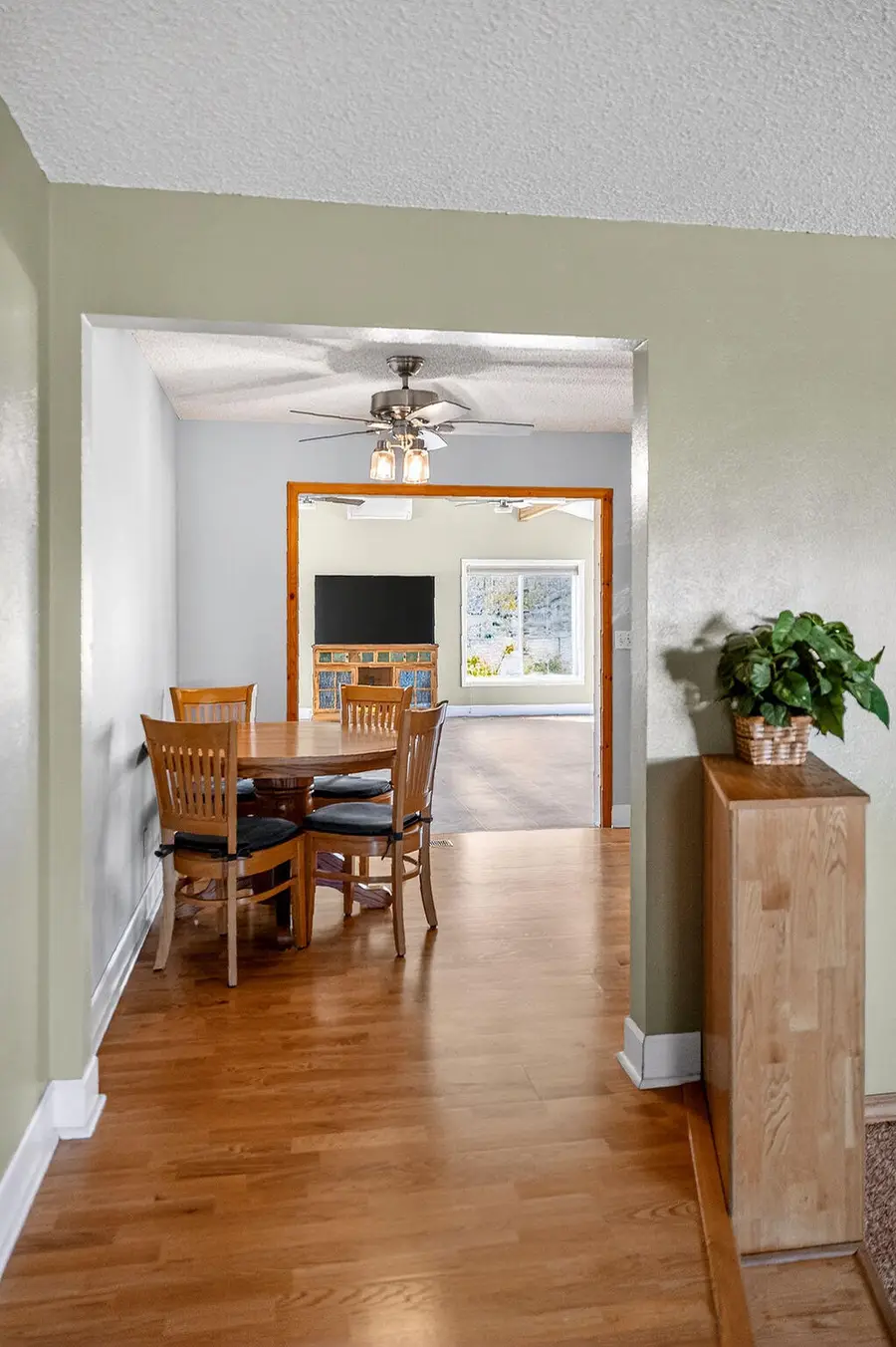 3805 Mazama Drive, Klamath Falls, OR 97603 - #3