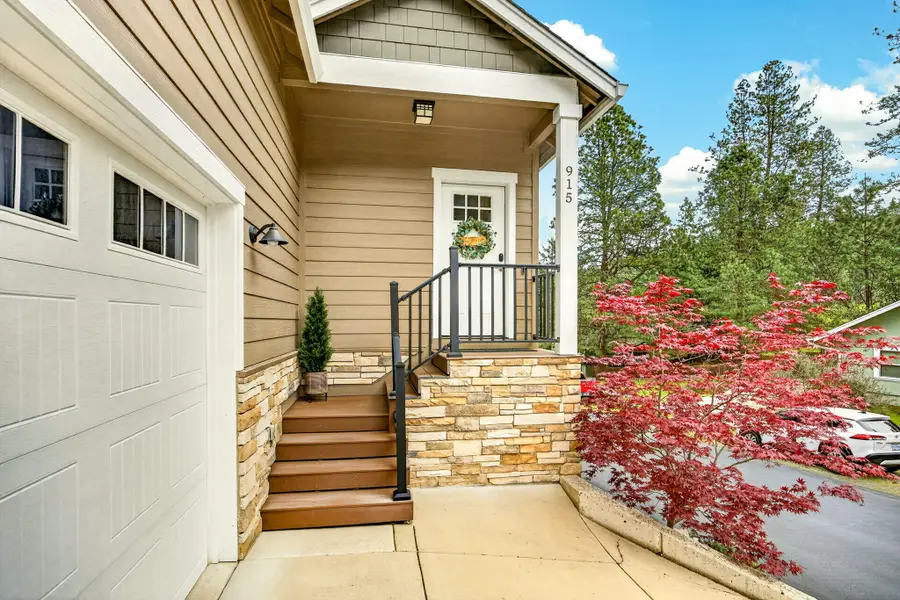 915 Hangman Way, Jacksonville, OR 97530 - #3