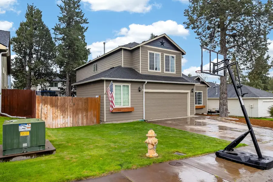 5134 Chestnut Lane, Klamath Falls, OR 97601 - #3