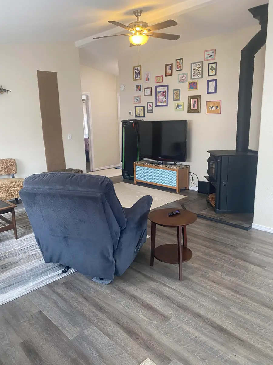 1515 NW Fir Avenue #UNIT 2, Redmond, OR 97756 - #3