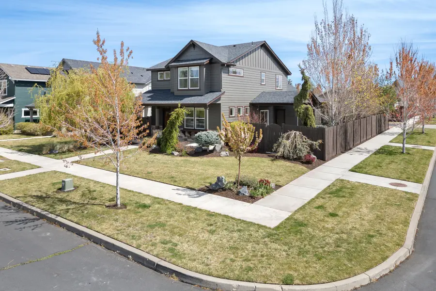 63250 NW Newhall Place, Bend, OR 97703 - #2