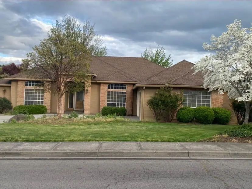 2954 Wilkshire Drive, Medford, OR 97504 - #1