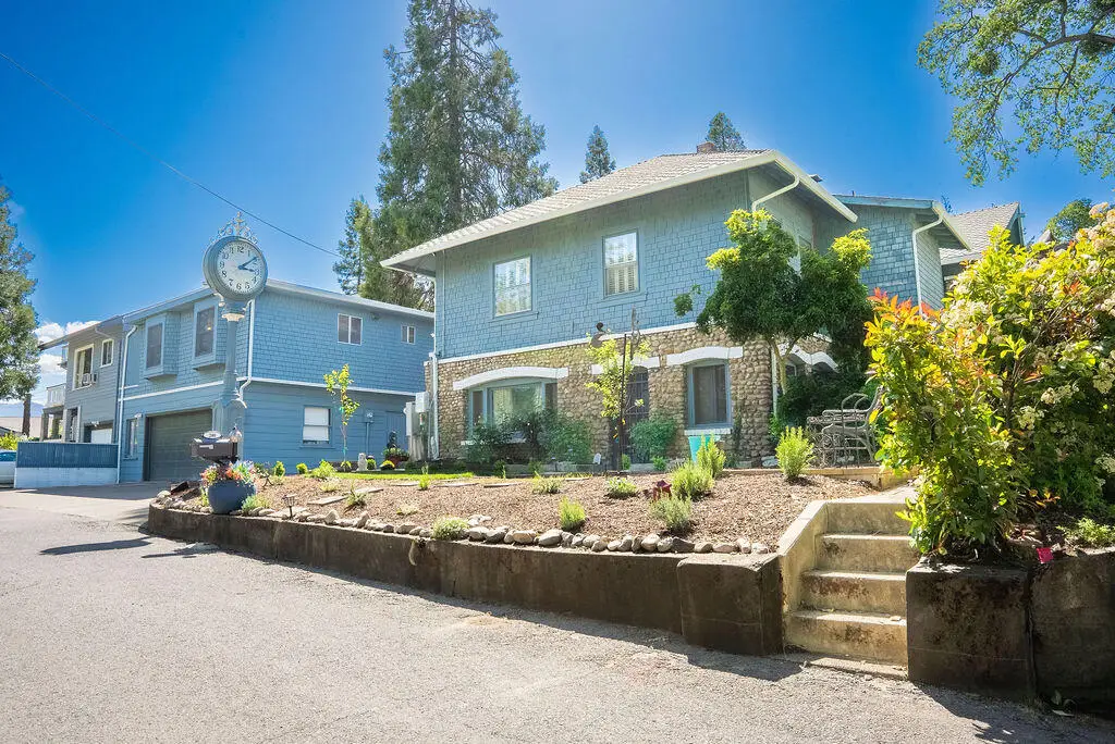 200 Medford Heights Lane, Medford, OR 97504 - #1