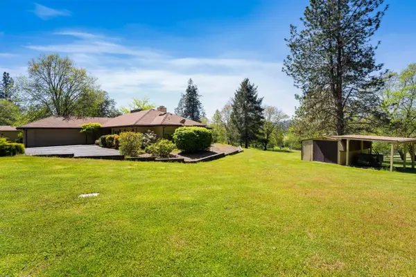 254 El Camino Way, Grants Pass, OR 97526