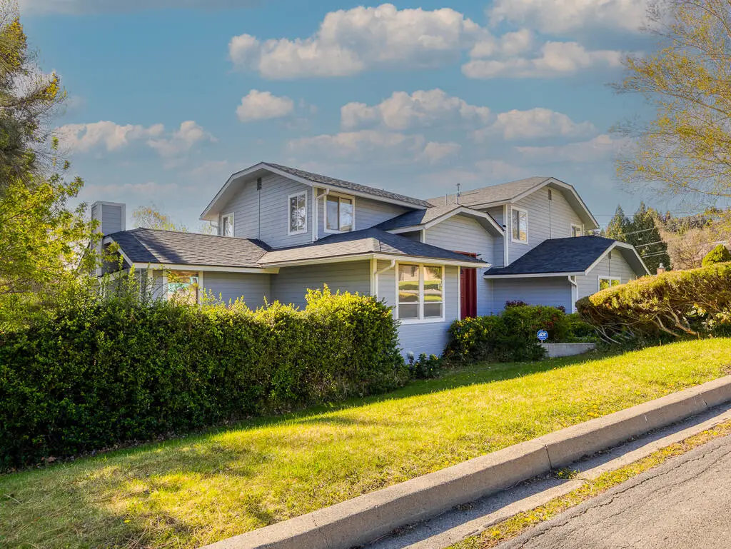 1990 Arlington Drive, Klamath Falls, OR 97601 - #1