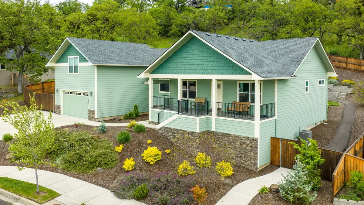 362 Avalon Terrace, Eagle Point, OR 97524 - #1