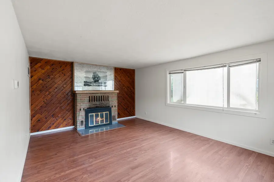 1281 Thomas Road, Medford, OR 97501 - #3