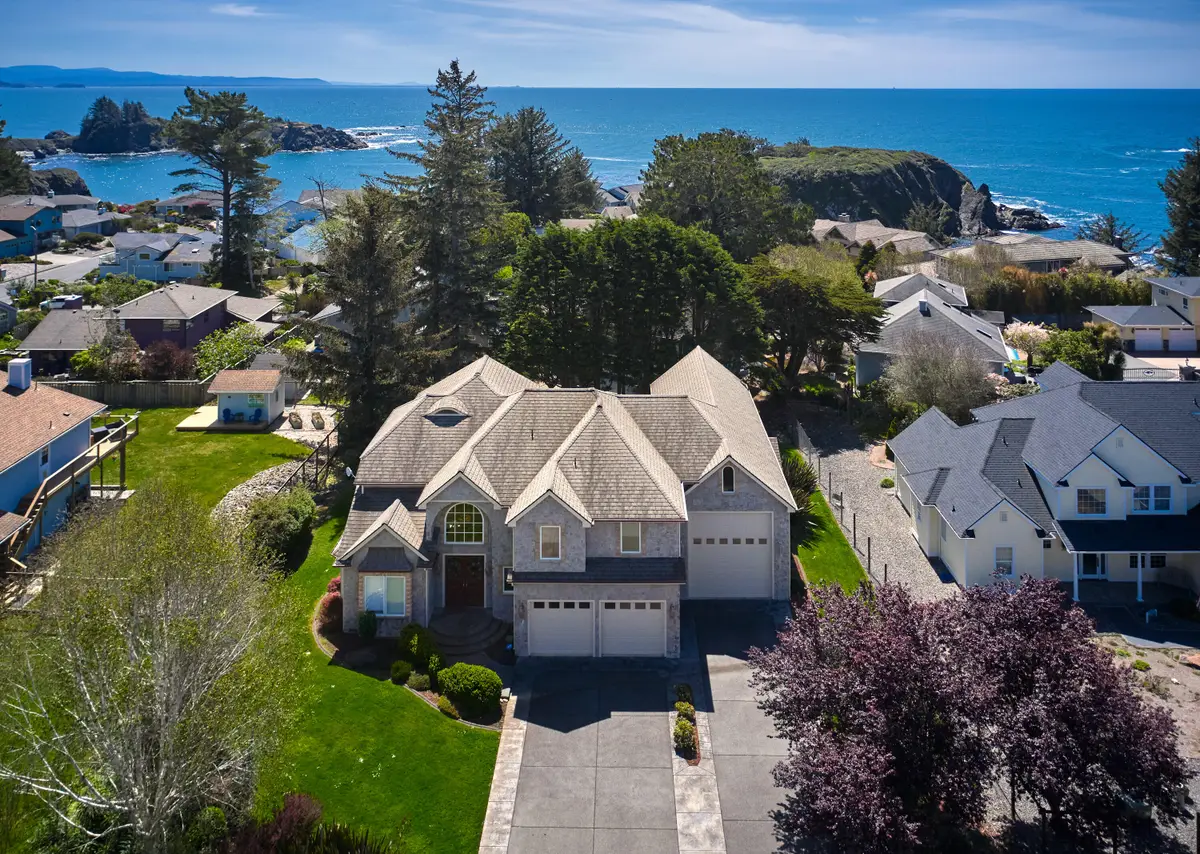 1101 Byrtus Place, Brookings, OR 97415 - #1