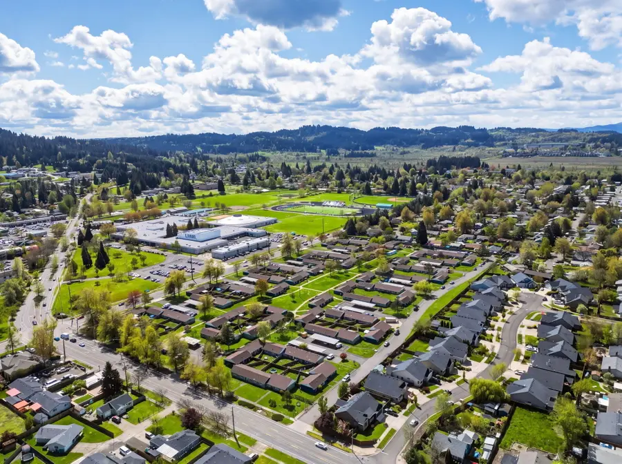 3659 W 18th Avenue, Eugene, OR 97402 - #3