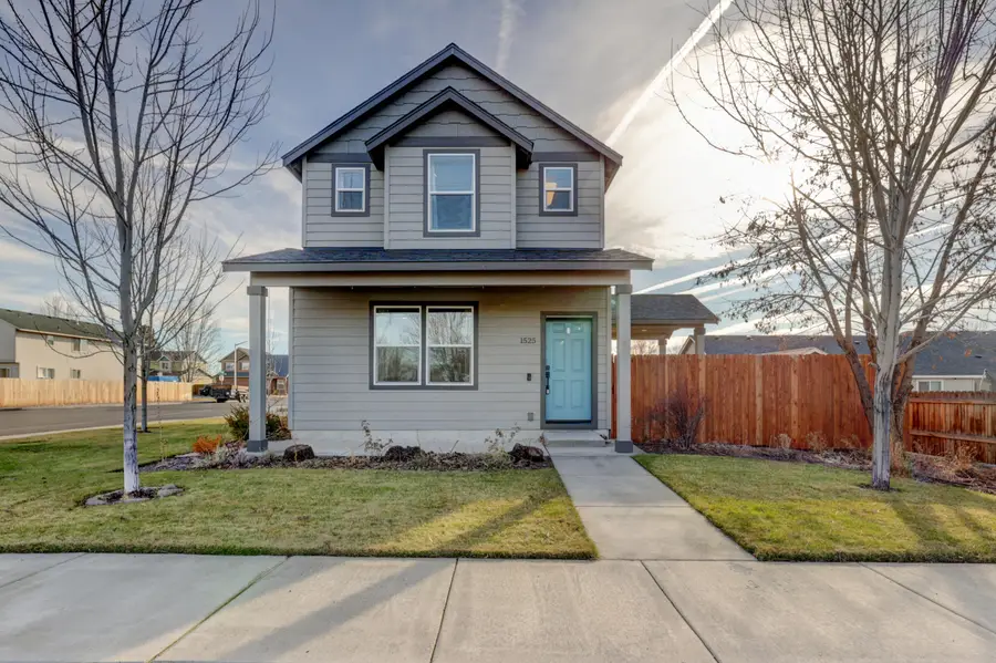 1525 SW 31st Street, Redmond, OR 97756 - #2