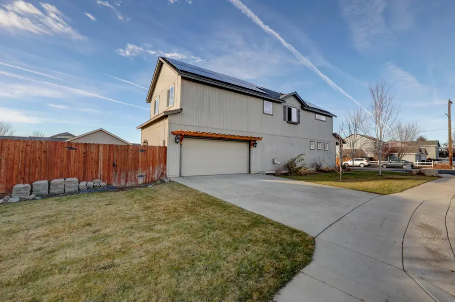 1525 SW 31st Street, Redmond, OR 97756 - #3