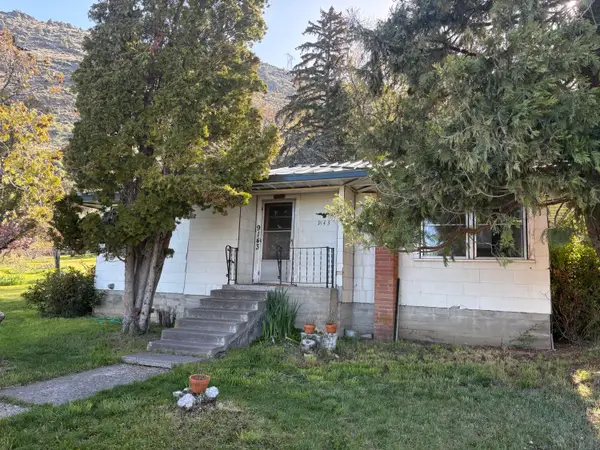 9143 Shady Pine Road, Klamath Falls, OR 97601