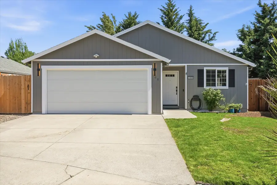 108 Horton Circle, Medford, OR 97501 - #2