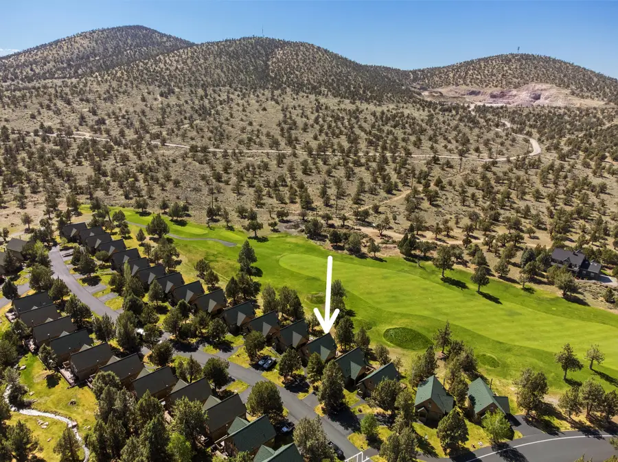 1643 Prairie Falcon Drive, Redmond, OR 97756 - #2