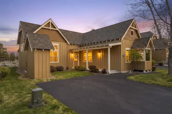 11164 Desert Sky Loop, Redmond, OR 97756