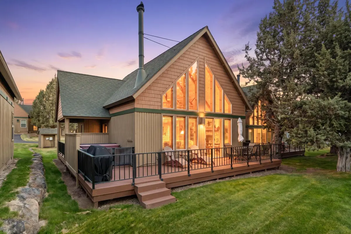 8928 Cliff Swallow Drive, Redmond, OR 97756 - #1