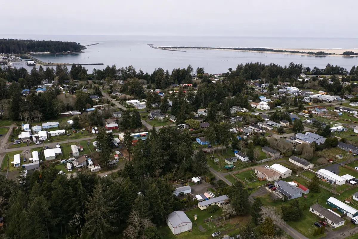 Hollywood Lane, Coos Bay, OR 97420 - #1