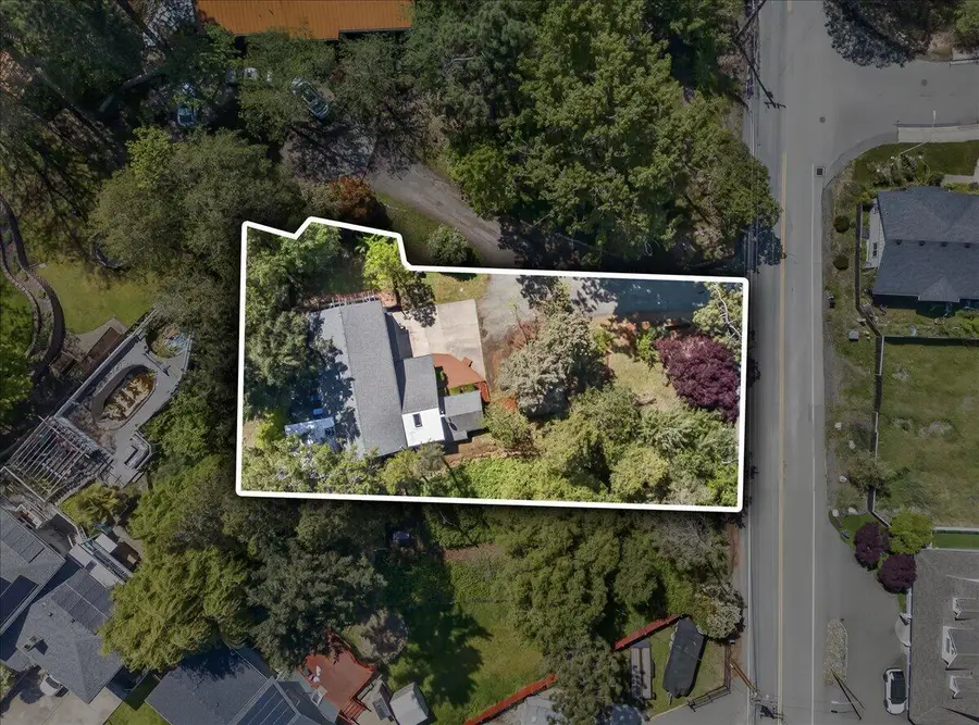 1635 NE Beacon Drive, Grants Pass, OR 97526 - #2