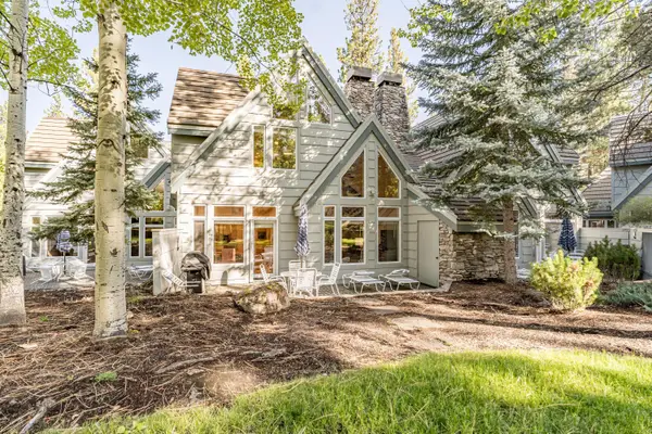 57022 Peppermill Circle #21E, Bend, OR 97707