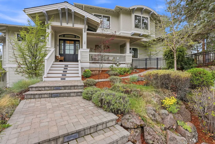2433 NW Sacagawea Lane, Bend, OR 97703 - #2