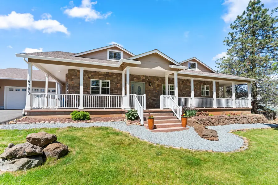 6783 Rogue River Drive, Shady Cove, OR 97539 - #2