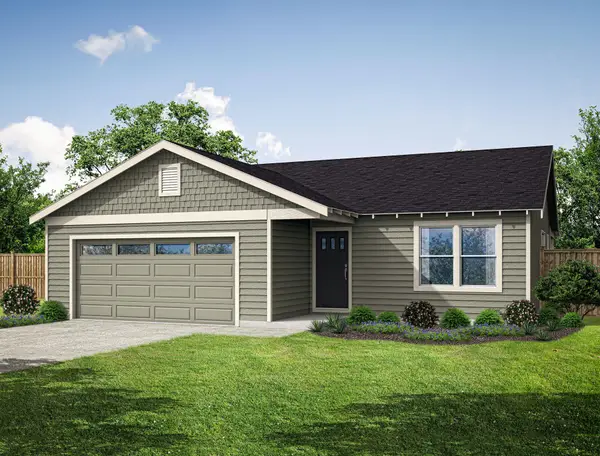 587 NE Mitchell Street #162, Madras, OR 97741