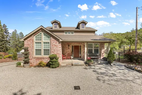 935 Applegate Street, Jacksonville, OR 97530