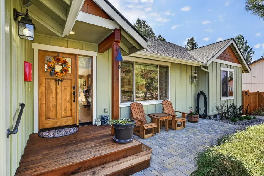 19563 Apache Road, Bend, OR 97702 - #2