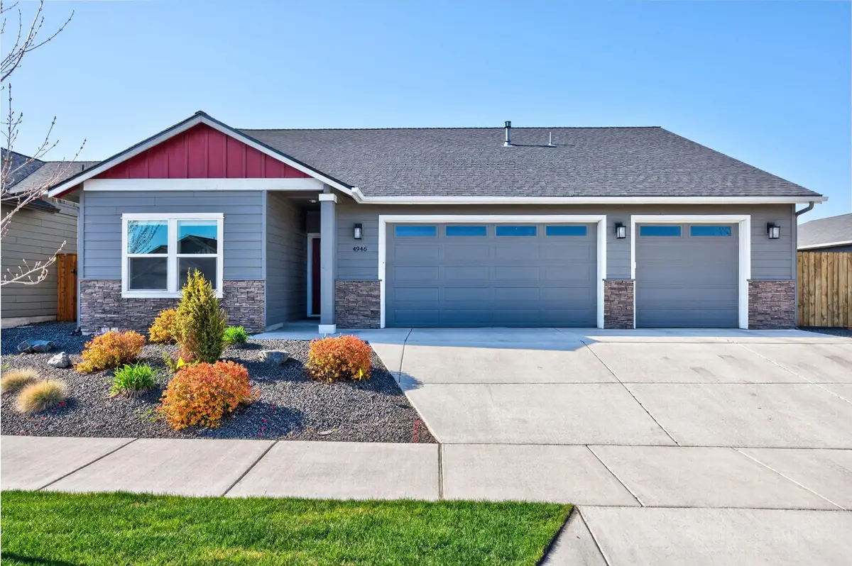 4946 SW Zenith Avenue, Redmond, OR 97756 - #1