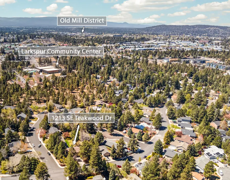 1213 SE Teakwood Drive, Bend, OR 97702 - #2