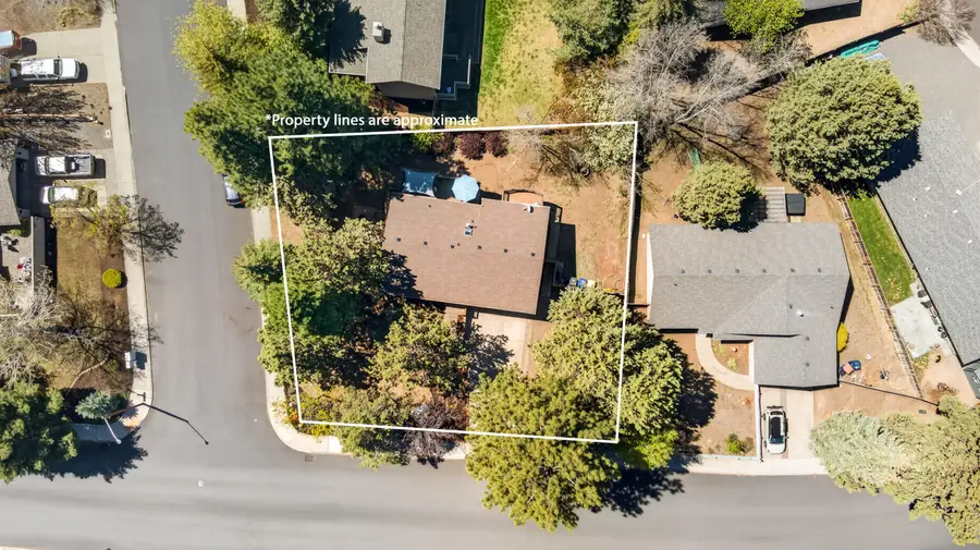 1213 SE Teakwood Drive, Bend, OR 97702 - #3