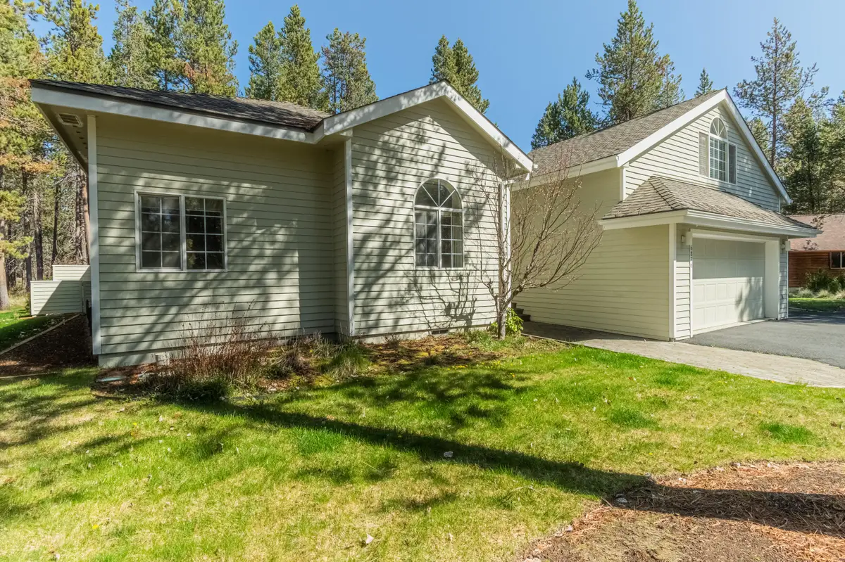 16876 Pony Express Way, Bend, OR 97707 - #1