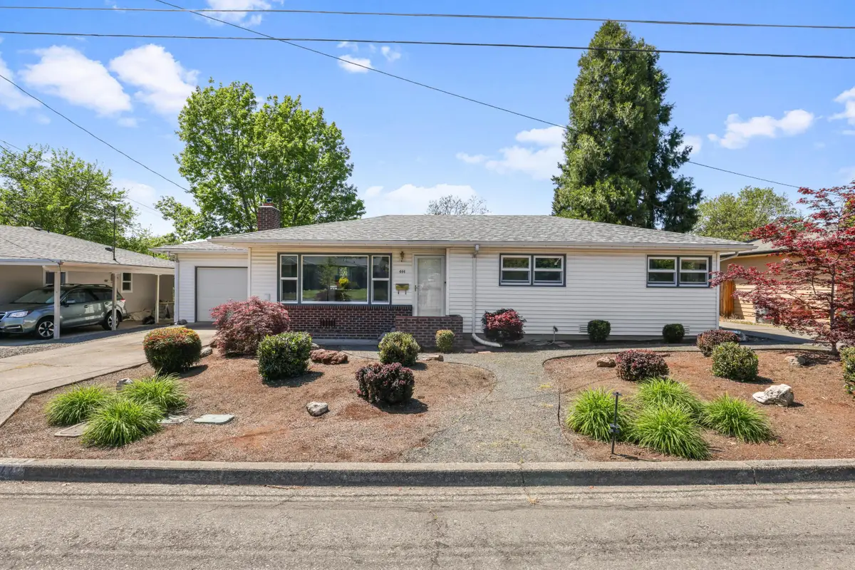 444 NE 12th Street, Grants Pass, OR 97526 - #1
