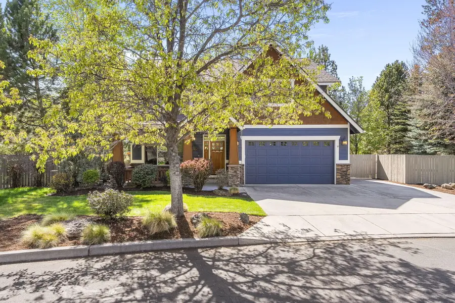 60964 Creekstone Loop, Bend, OR 97702 - #3