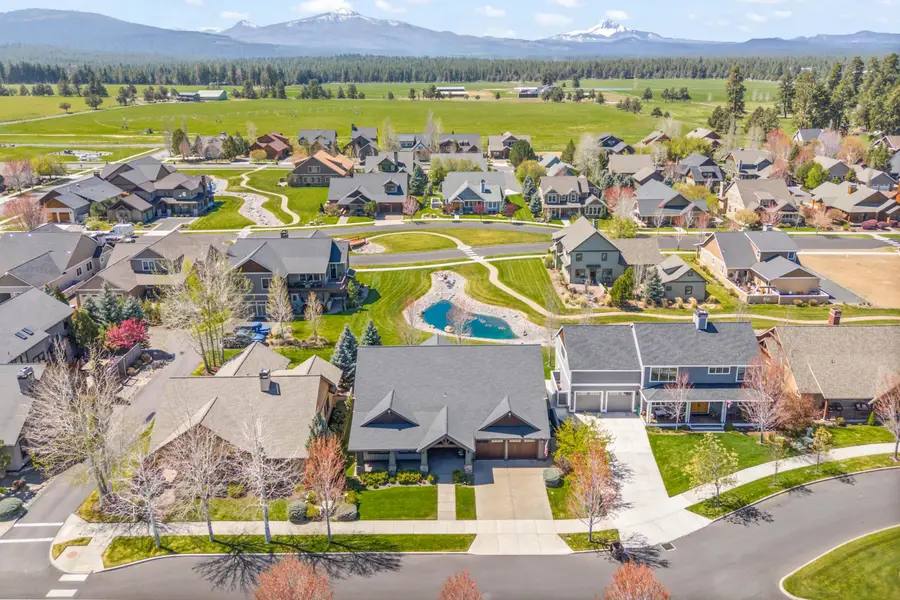 679 S Birch Street, Sisters, OR 97759 - #2