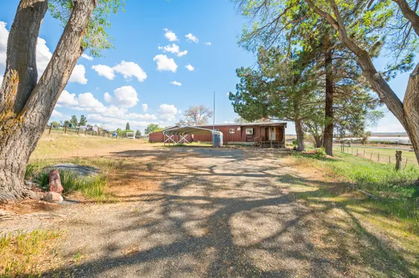 133 SW Tompsett Street, Madras, OR 97741