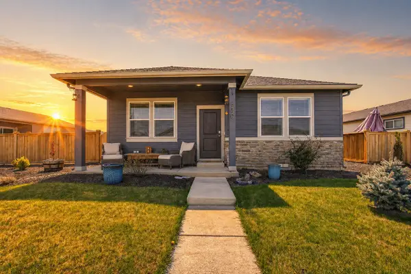 1326 NE Boxcar Drive, Prineville, OR 97754
