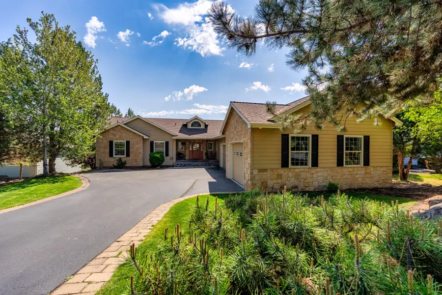 1580 Murrelet Drive, Redmond, OR 97756 - #2