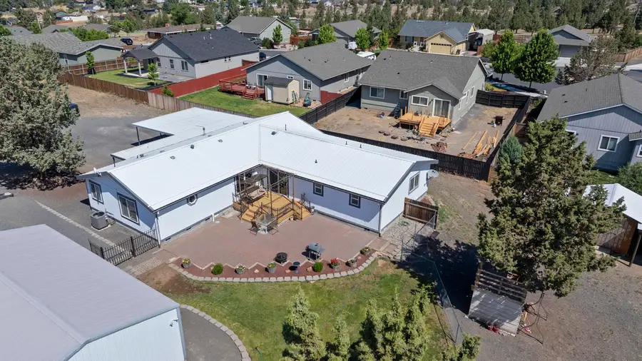 605 SE Kinkade Road, Madras, OR 97741 - #2
