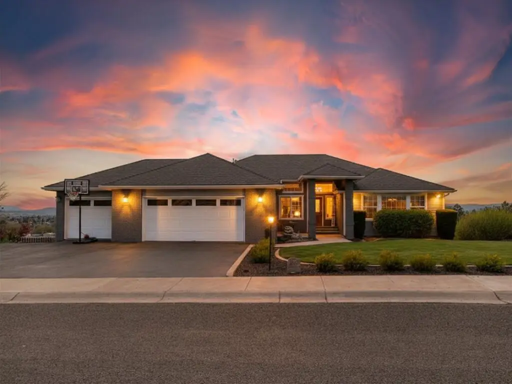 2212 Kimberly Drive, Klamath Falls, OR 97603 - #1