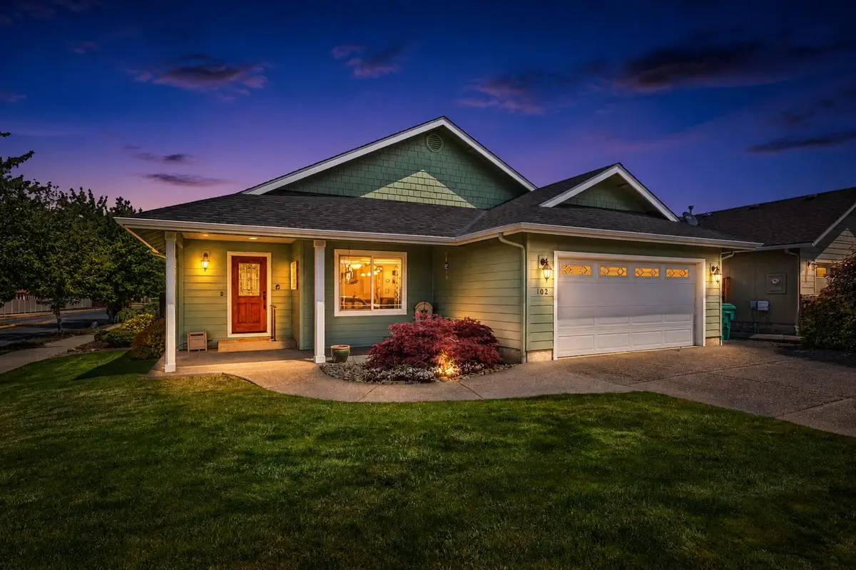 102 SW Pintail Court, Grants Pass, OR 97527 - #1
