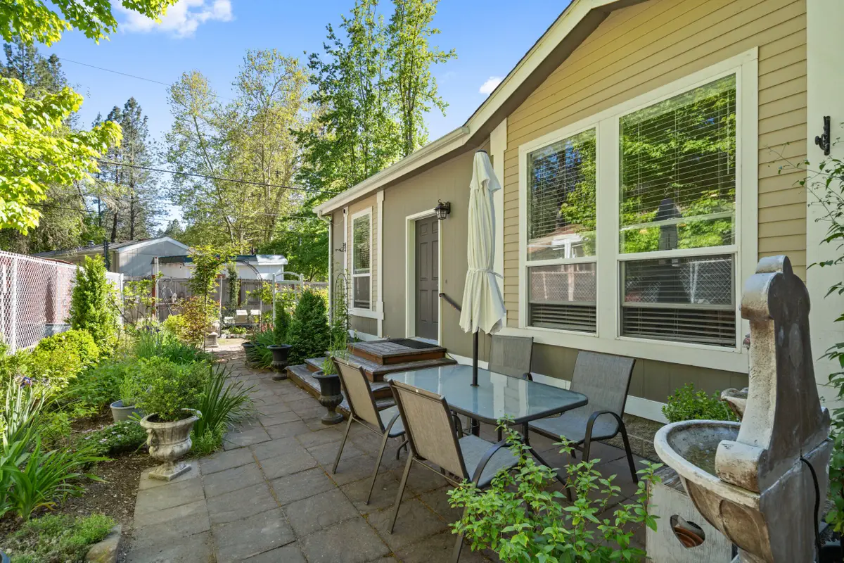 594 Detrick Drive #Space 2, Grants Pass, OR 97527 - #1