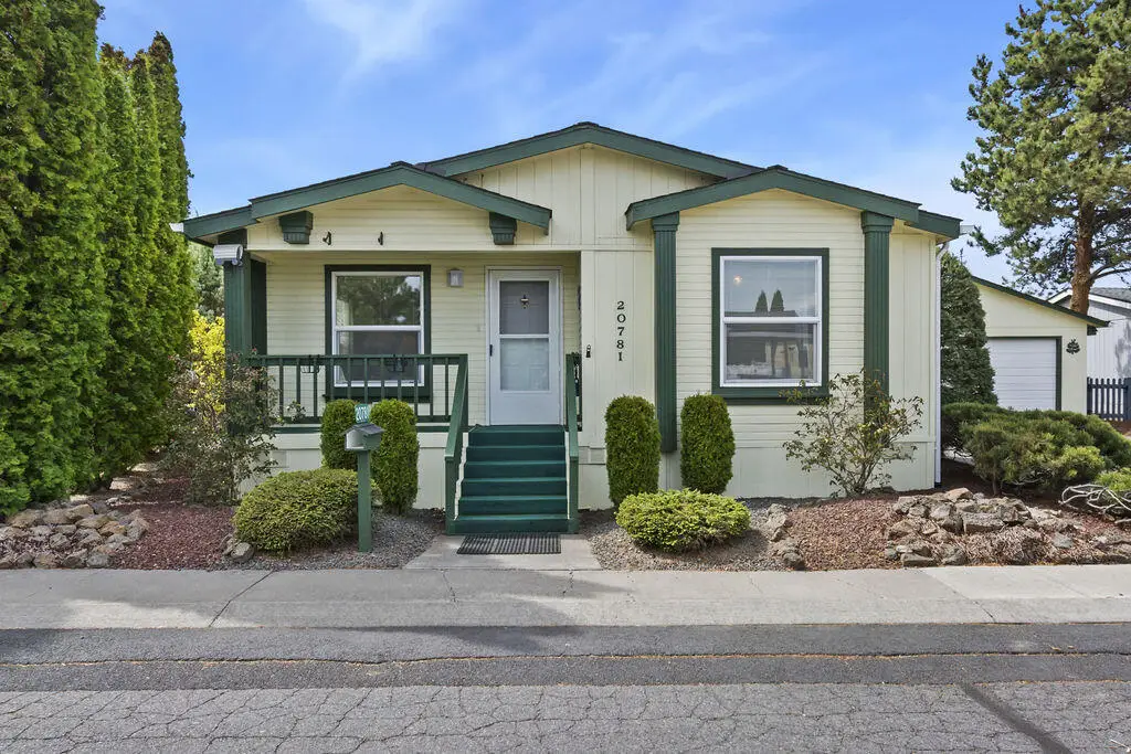 20781 Livengood Way, Bend, OR 97701 - #1